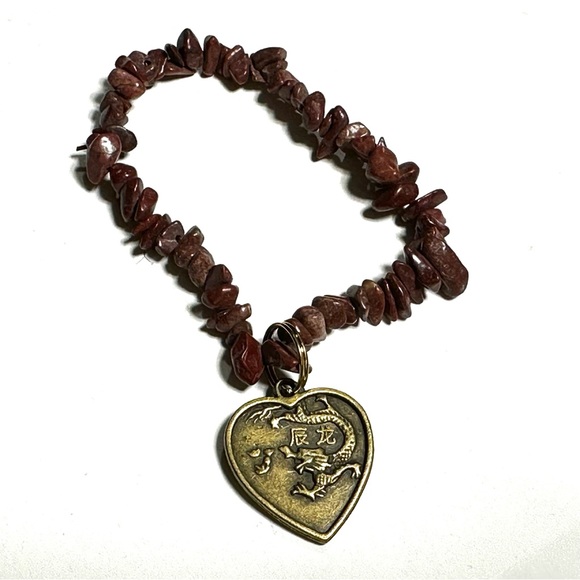 Chinese Horoscope Dragon Astrology Sign Bracelet Natural Brown Stone Chips - Picture 1 of 4